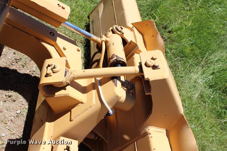 image for item L1974 Komatsu D21P-6 dozer