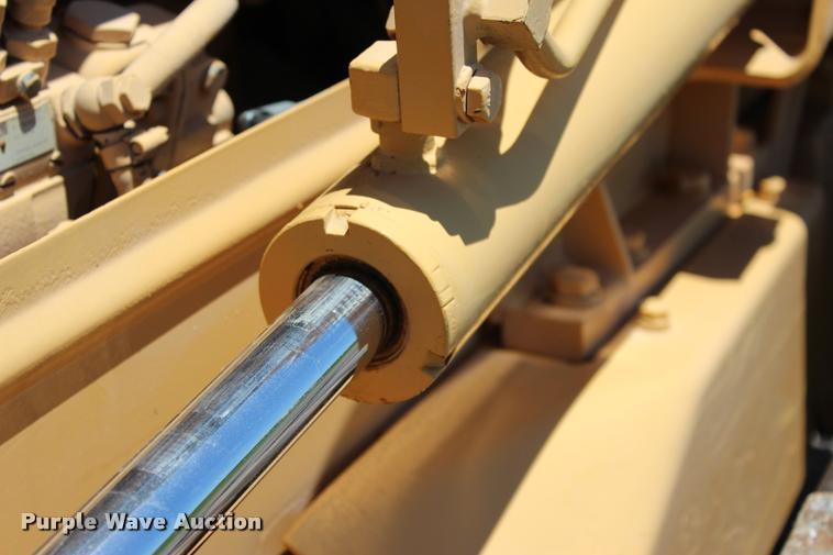 image for item L1974 Komatsu D21P-6 dozer