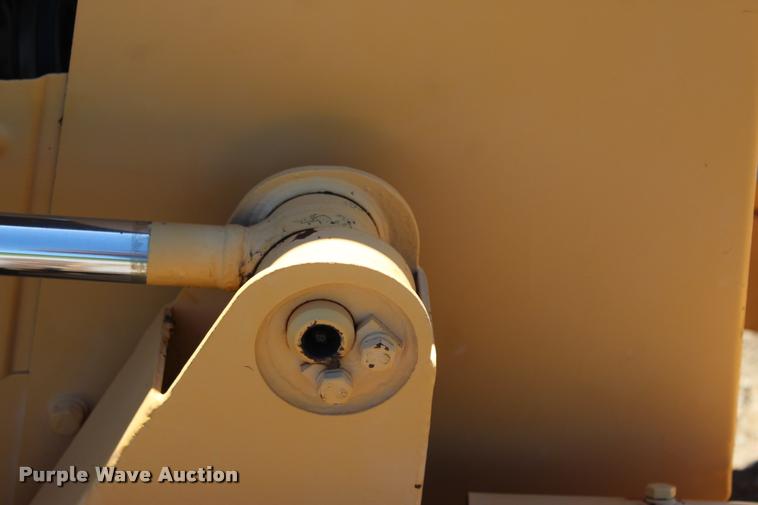 image for item L1974 Komatsu D21P-6 dozer