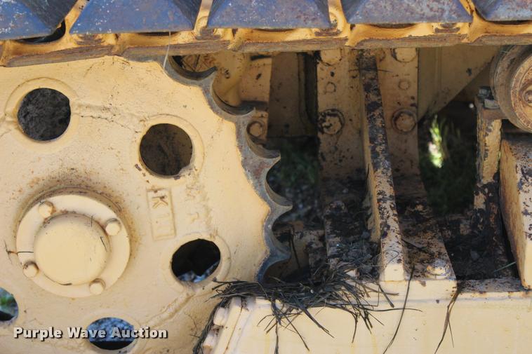 image for item L1974 Komatsu D21P-6 dozer