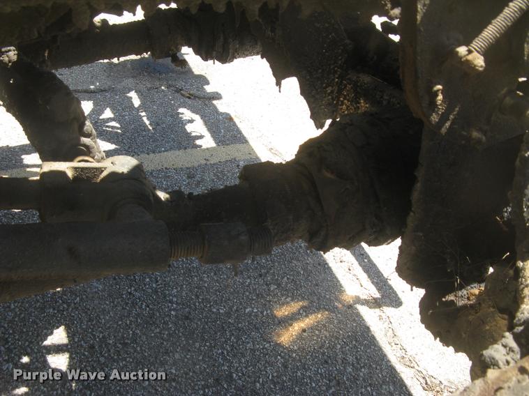 image for item L2340 2001 Peterbilt 330 asphalt distribution truck