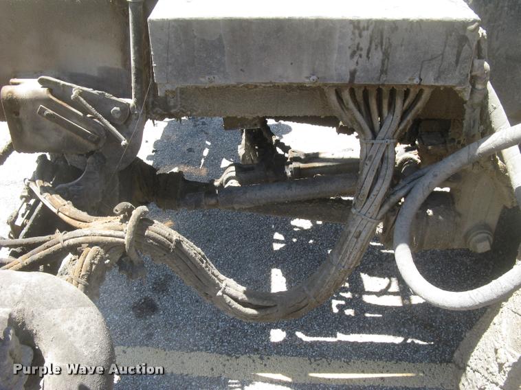 image for item L2340 2001 Peterbilt 330 asphalt distribution truck