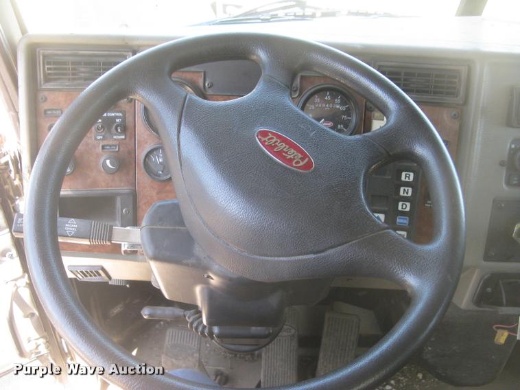 image for item L2340 2001 Peterbilt 330 asphalt distribution truck