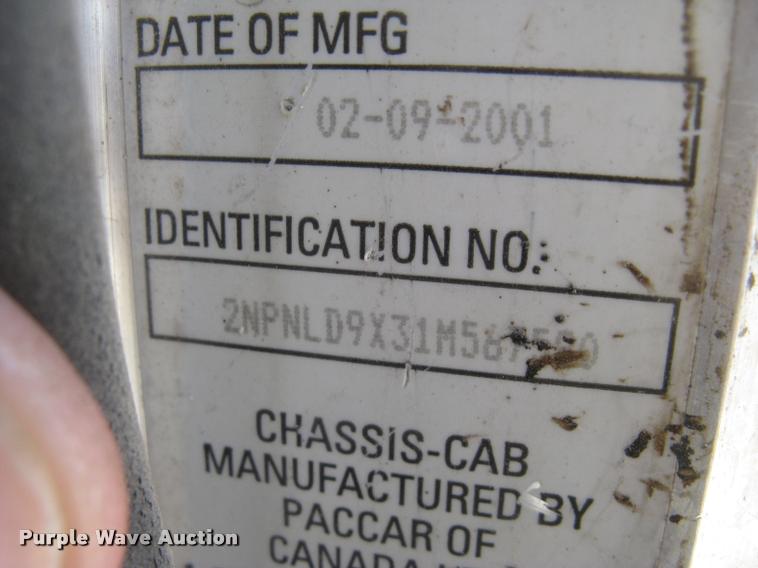 image for item L2340 2001 Peterbilt 330 asphalt distribution truck