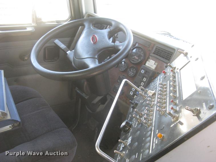 image for item L2340 2001 Peterbilt 330 asphalt distribution truck