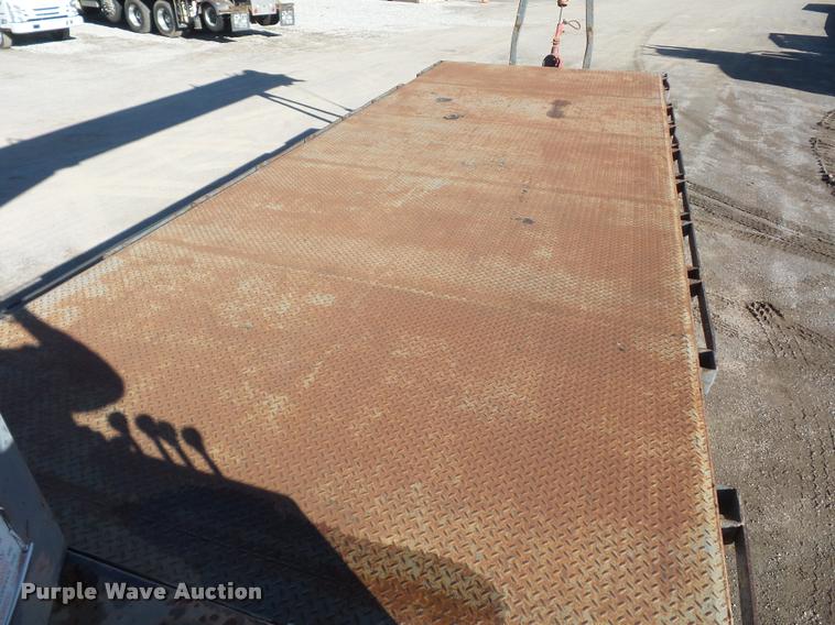 image for item L4700 1993 Ford LT8000 crane truck