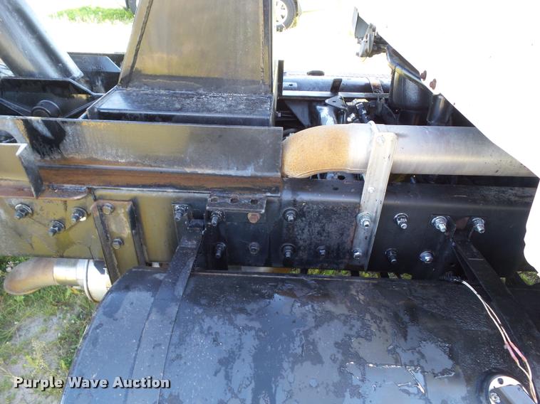 image for item L5598 1999 Mack CH612 dump truck