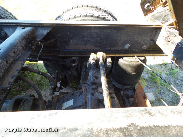 image for item L5598 1999 Mack CH612 dump truck