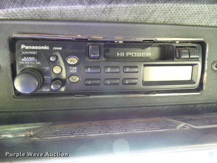 image for item L5598 1999 Mack CH612 dump truck