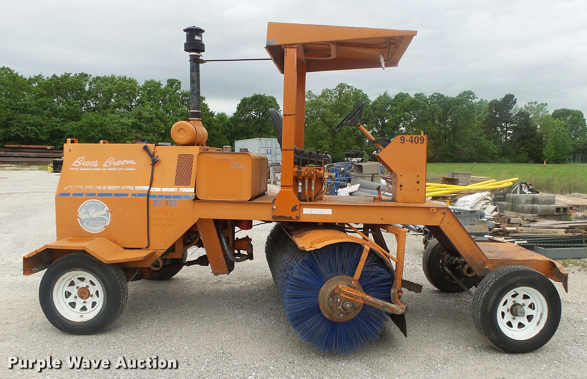 Broce Broom RC300 broom in Springfield, MO Item DA2702 sold Purple