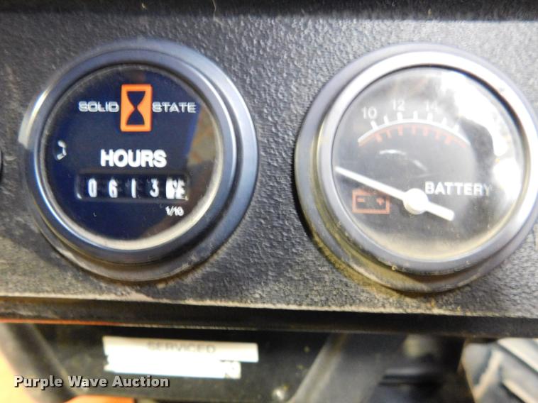 image for item DA1021 2011 Ditch Witch 420ST trencher