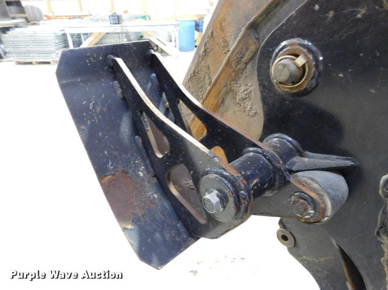 image for item DA1021 2011 Ditch Witch 420ST trencher