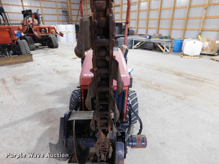 image for item DA1021 2011 Ditch Witch 420ST trencher