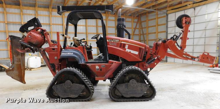 image for item DA1022 2012 Ditch Witch RT115 Quad cable plow