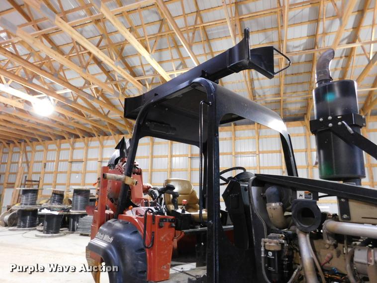 image for item DA1022 2012 Ditch Witch RT115 Quad cable plow