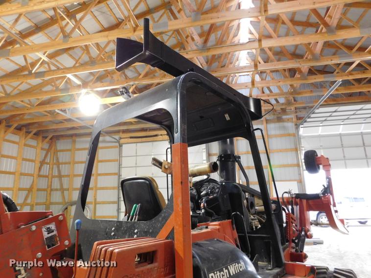 image for item DA1022 2012 Ditch Witch RT115 Quad cable plow