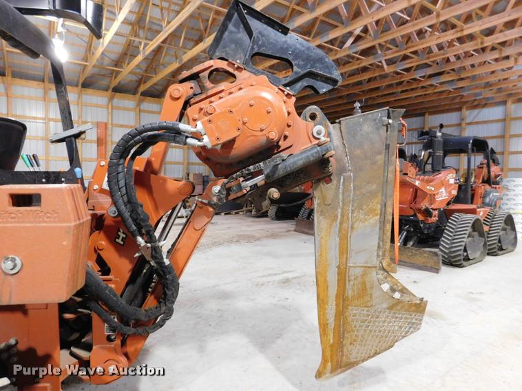 image for item DA1022 2012 Ditch Witch RT115 Quad cable plow