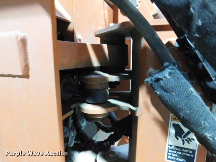 image for item DA1022 2012 Ditch Witch RT115 Quad cable plow