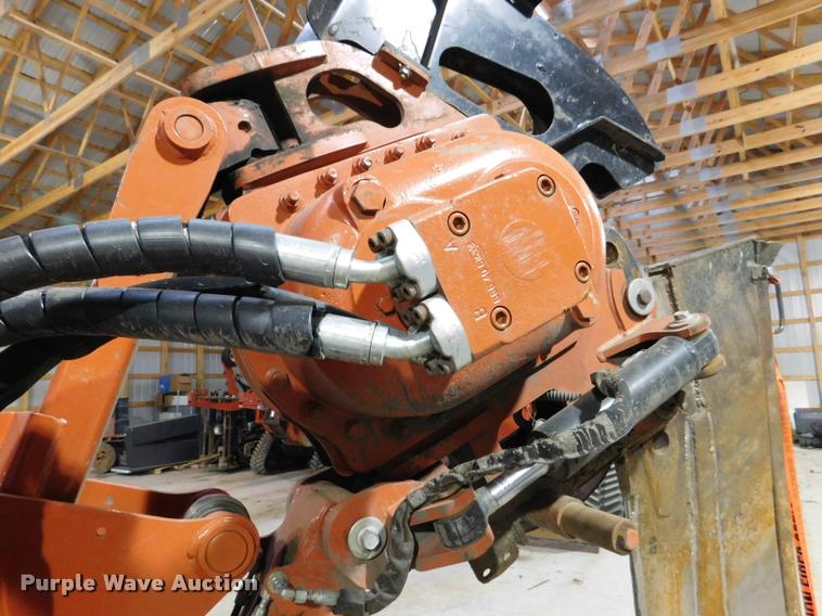 image for item DA1022 2012 Ditch Witch RT115 Quad cable plow