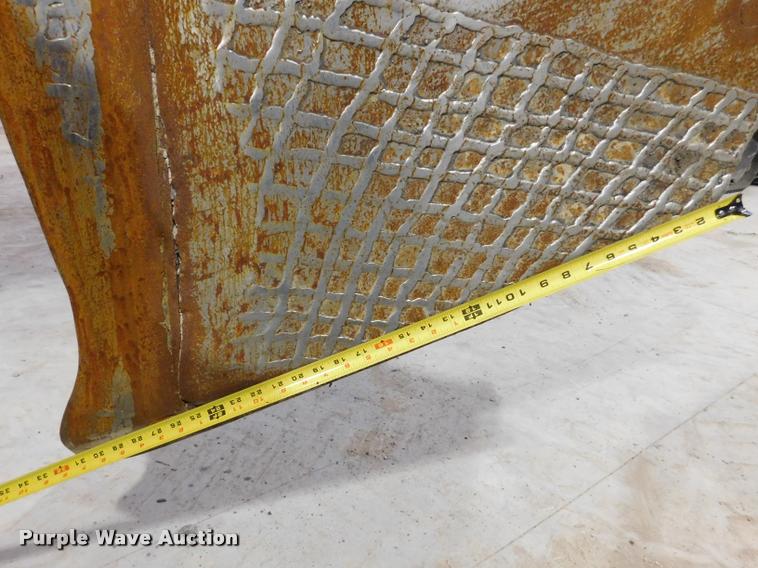 image for item DA1022 2012 Ditch Witch RT115 Quad cable plow