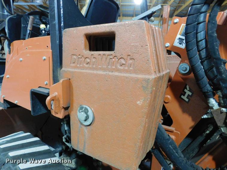 image for item DA1022 2012 Ditch Witch RT115 Quad cable plow