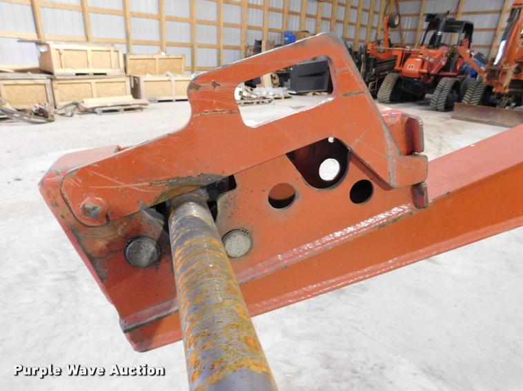image for item DA1022 2012 Ditch Witch RT115 Quad cable plow
