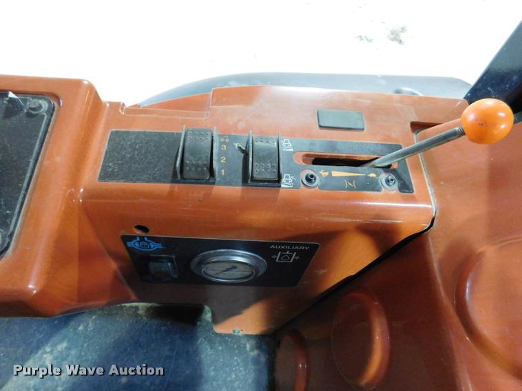 image for item DA1023 2012 Ditch Witch RT115 Quad cable plow