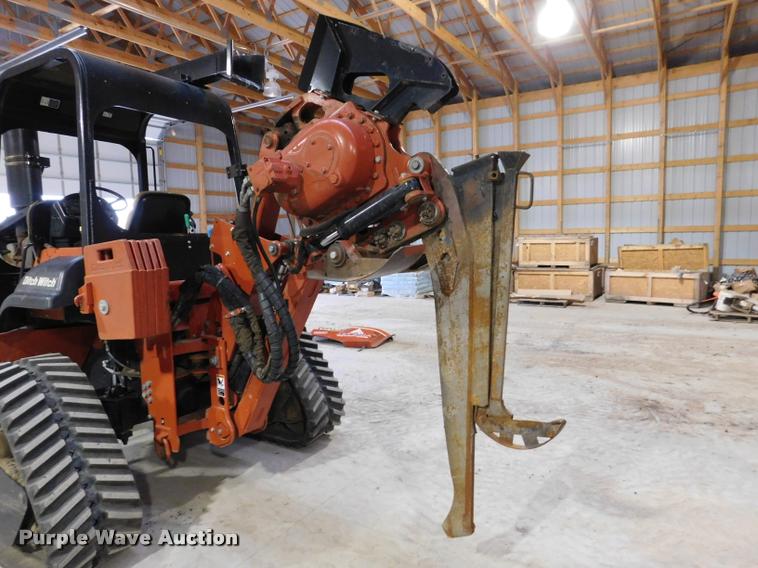 image for item DA1023 2012 Ditch Witch RT115 Quad cable plow