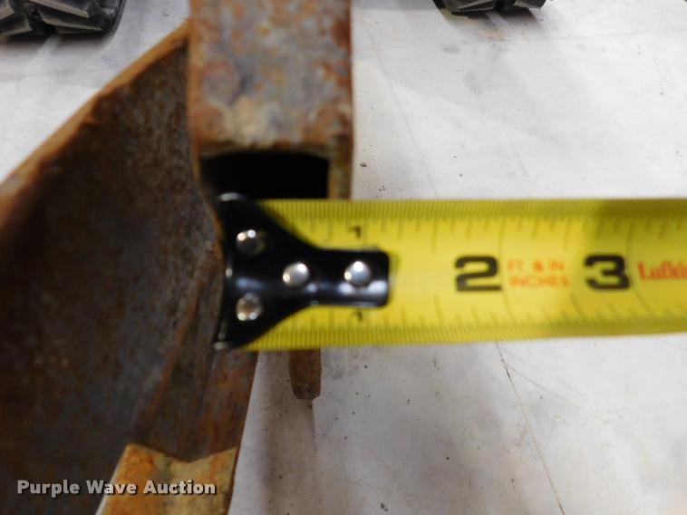 image for item DA1023 2012 Ditch Witch RT115 Quad cable plow