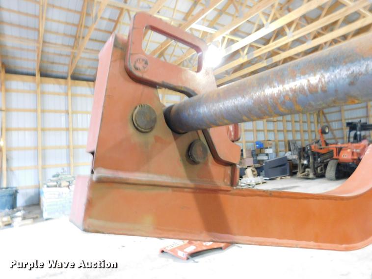 image for item DA1023 2012 Ditch Witch RT115 Quad cable plow