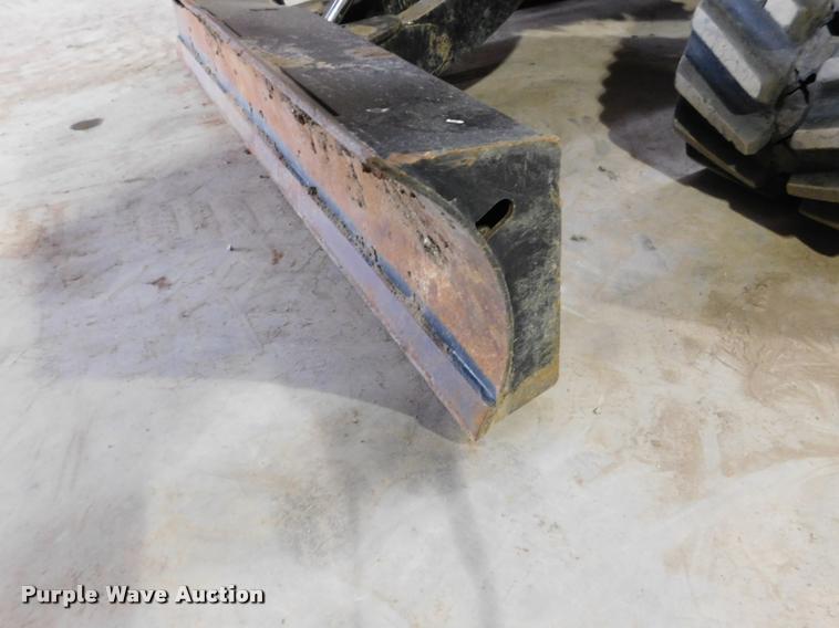 image for item DA1023 2012 Ditch Witch RT115 Quad cable plow