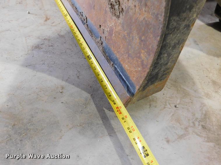 image for item DA1023 2012 Ditch Witch RT115 Quad cable plow