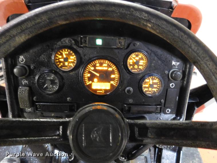 image for item DA1024 2013 Ditch Witch RT115 Quad cable plow