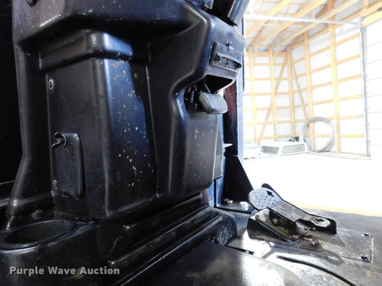 image for item DA1024 2013 Ditch Witch RT115 Quad cable plow