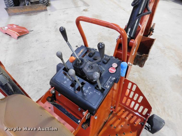 image for item DA1024 2013 Ditch Witch RT115 Quad cable plow
