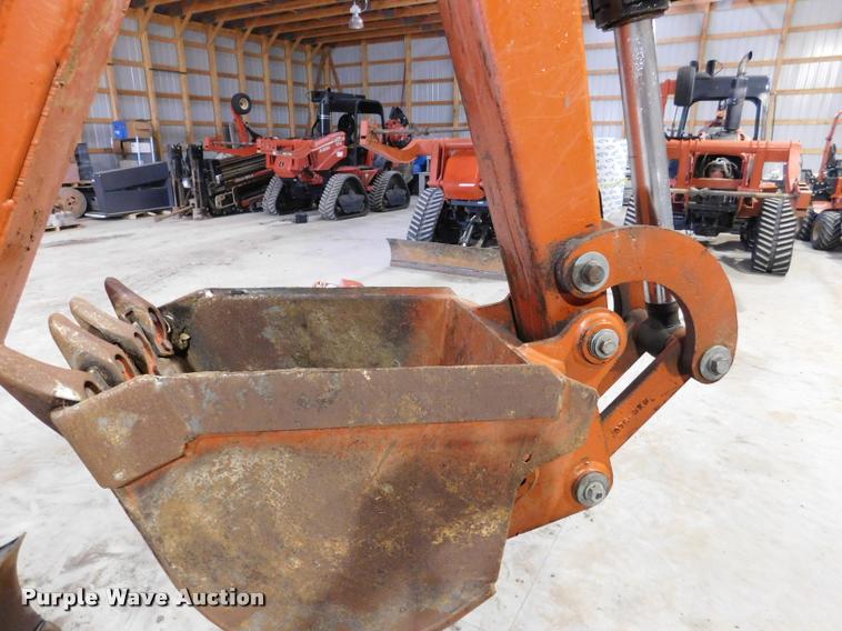 image for item DA1024 2013 Ditch Witch RT115 Quad cable plow