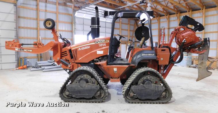 image for item DA1025 2013 Ditch Witch RT115 Quad cable plow