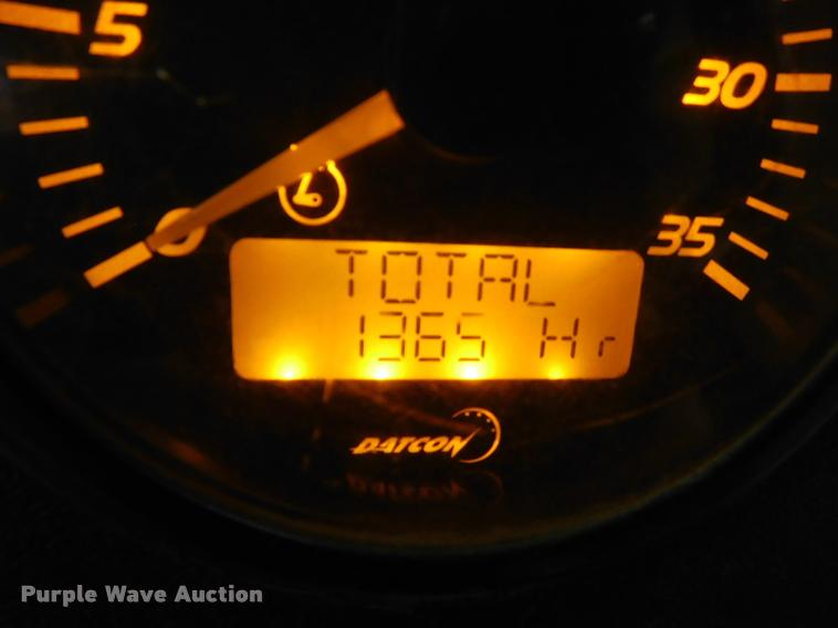 image for item DA1025 2013 Ditch Witch RT115 Quad cable plow