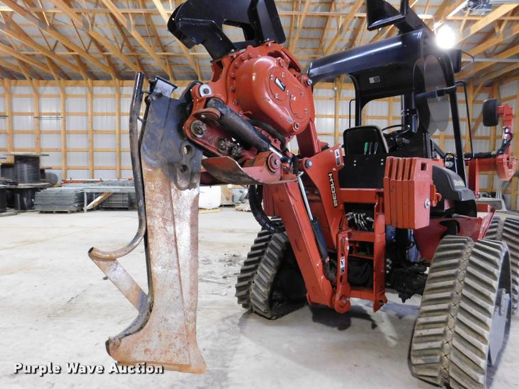 image for item DA1025 2013 Ditch Witch RT115 Quad cable plow