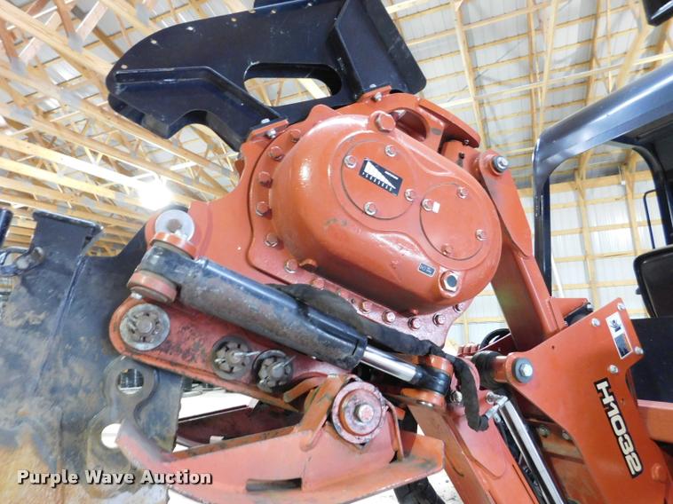 image for item DA1025 2013 Ditch Witch RT115 Quad cable plow