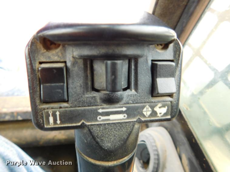 image for item DA1027 2008 Bobcat T300 skid steer