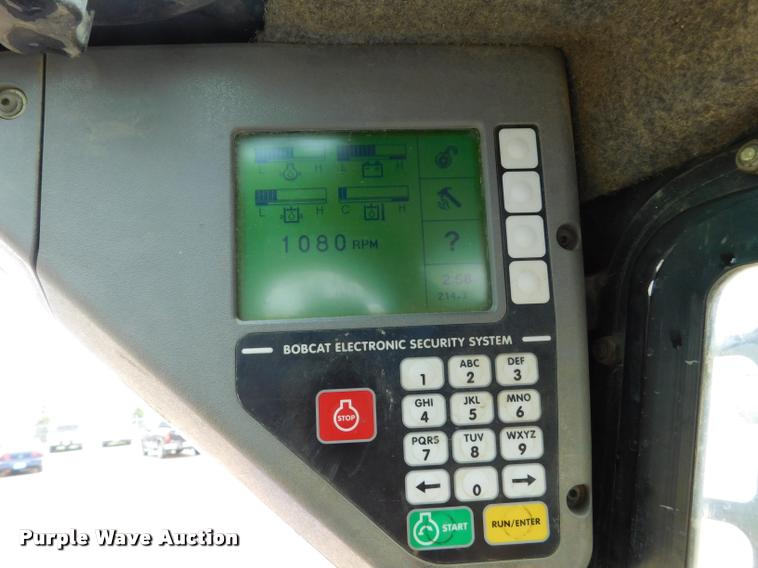 image for item DA1027 2008 Bobcat T300 skid steer