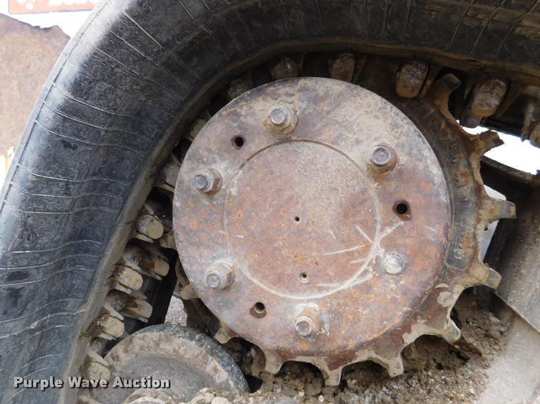 image for item DA1027 2008 Bobcat T300 skid steer