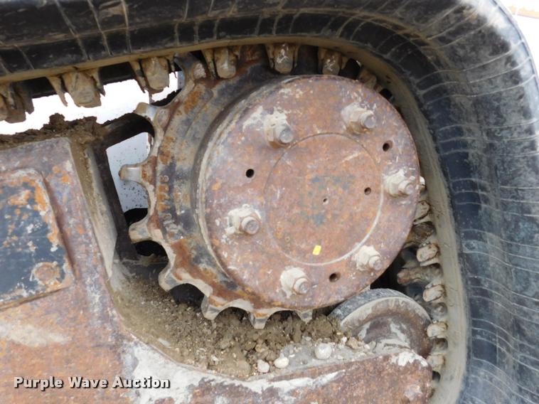 image for item DA1027 2008 Bobcat T300 skid steer