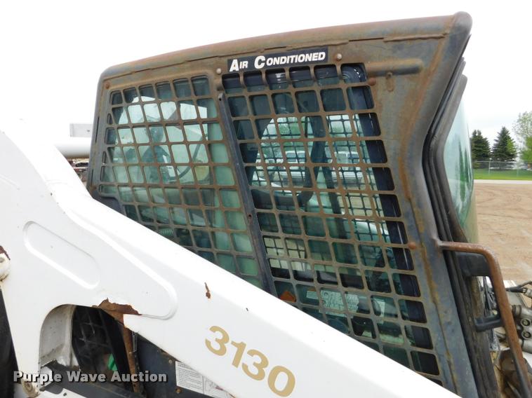 image for item DA1027 2008 Bobcat T300 skid steer