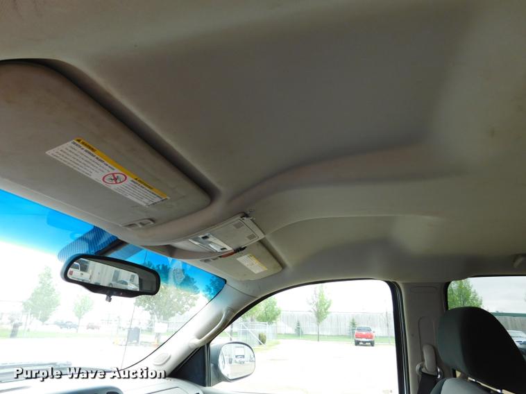 image for item DA1030 2009 GMC Sierra 3500HD Crew Cab pickup truck