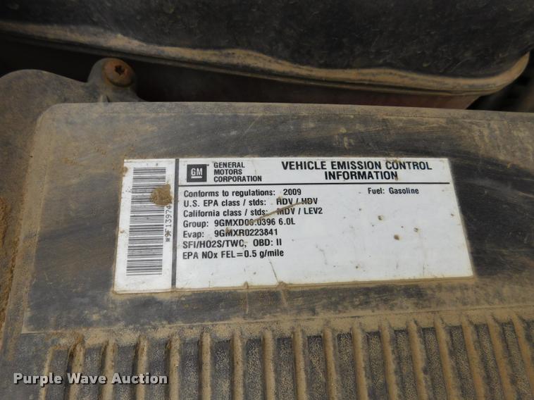 image for item DA1030 2009 GMC Sierra 3500HD Crew Cab pickup truck