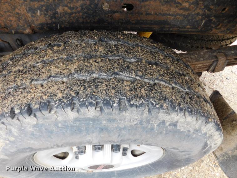 image for item DA1030 2009 GMC Sierra 3500HD Crew Cab pickup truck