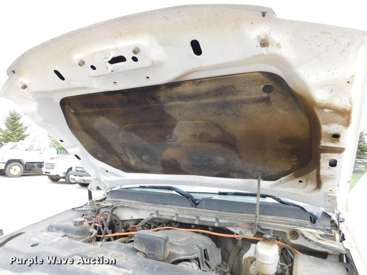 image for item DA1031 2011 GMC Sierra 3500HD Crew Cab pickup truck