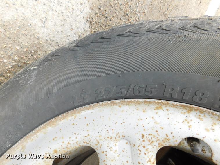 image for item DA1031 2011 GMC Sierra 3500HD Crew Cab pickup truck